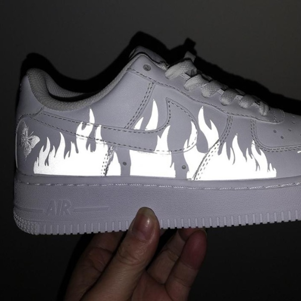reflective af1